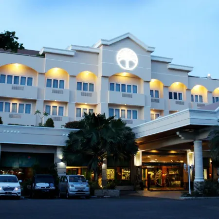 Bumi Senyiur Hotel