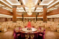 Queena Plaza Hotel