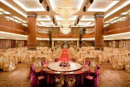 Queena Plaza Hotel Отели рядом с достопримечательностью «Старая улица Гуанчжоу»