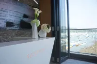 The Pier Hotel Hotels in Hong Kong