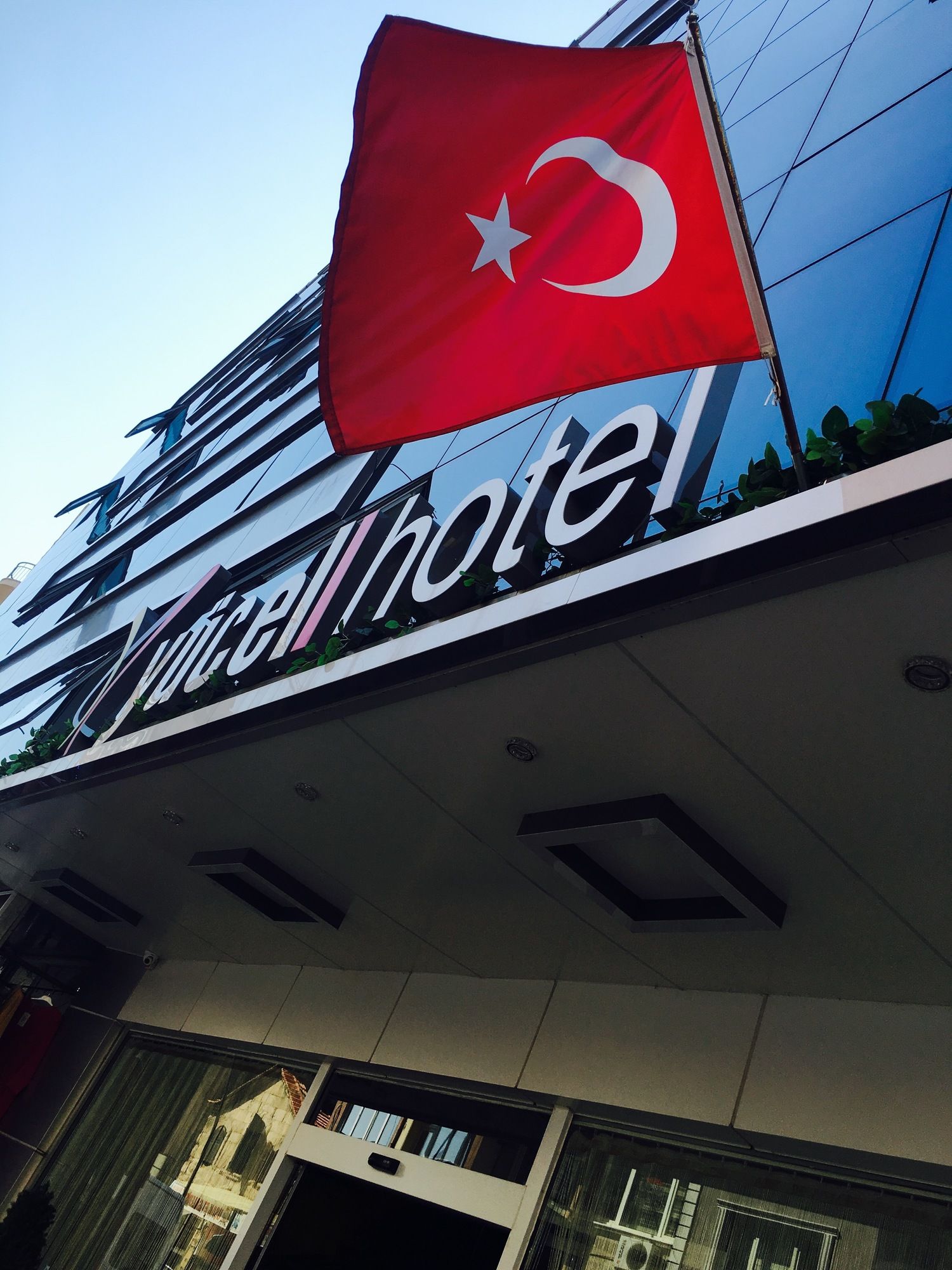 Yucel Hotel