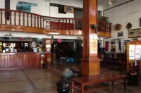 Champa Hotel