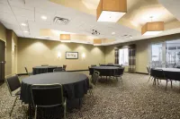 SpringHill Suites Roanoke Hotel di Cave Spring