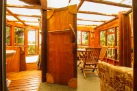 Teniqua Treetops Hotels in Rheenendal