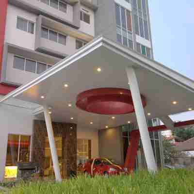 Metland Hotel Cirebon Hotel Exterior