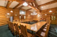 Hotel de Novo Springdale, Tapestry Collection by Hilton Hotels in Apple Valley