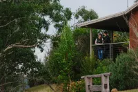 Barrington Hideaway- River Cottages Hotels near Gloucester School Museum