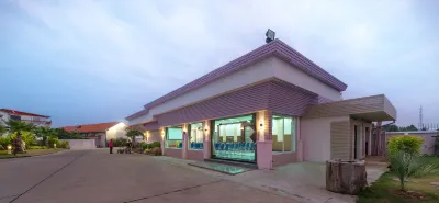 Martina Hotel Surin Các khách sạn gần Rajamangala University of Technology Esarn Surin Campus