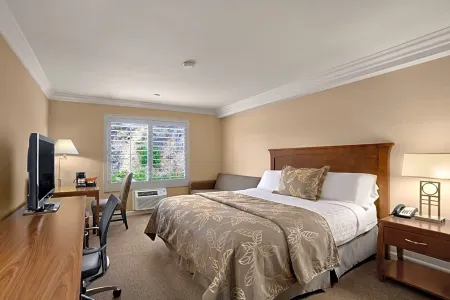 Days Inn by Wyndham San Diego Hotel Circle