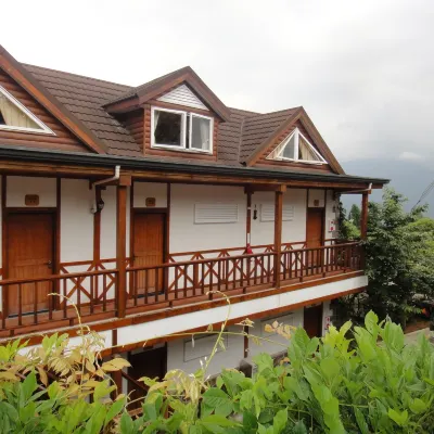 Nantou Cingjing Vienna Garden Chalet Hotels near Hehuanshan