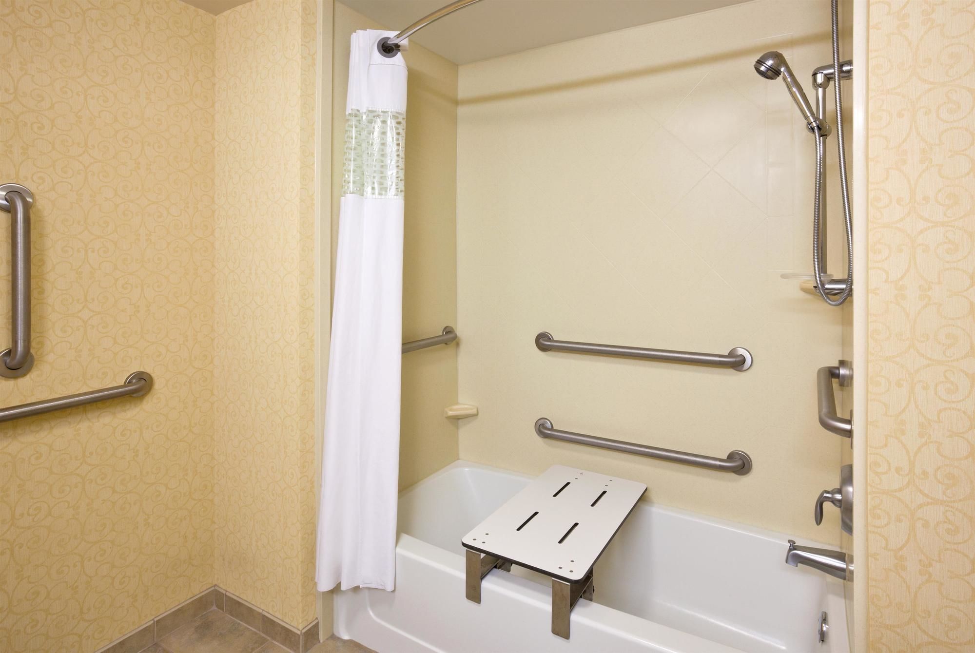 Hampton Inn & Suites Lino Lakes