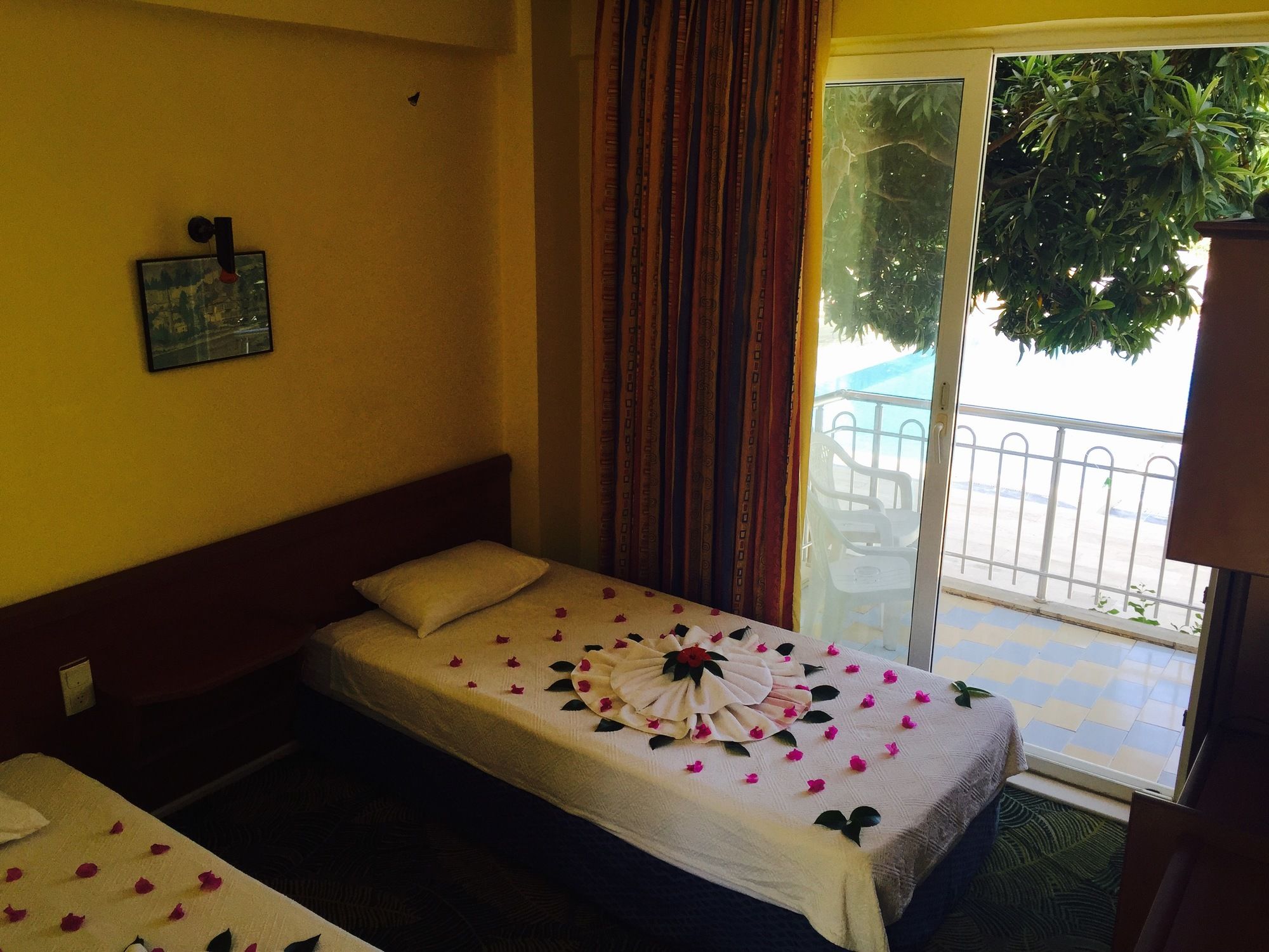 Paradise Hotel