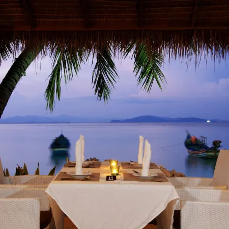 Racha Island Resort (Rayaburi)