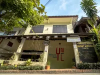 Y Not Laos Hostel Hotels near Sisavangvong Road