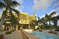 The Royal Sands Resort & Spa Hotel dekat Playa Linda