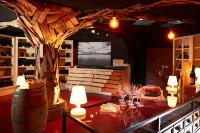 Best Western Premier Clos Syrah Hotel & Spa - bars