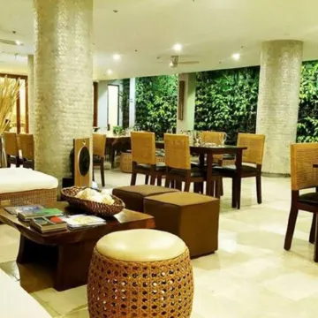 The Selah Garden Hotel