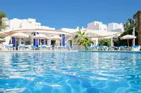 AzuLine Hotel Llevant