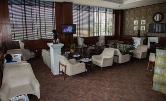 Golden Tulip Essential Lagos Airport Hotel