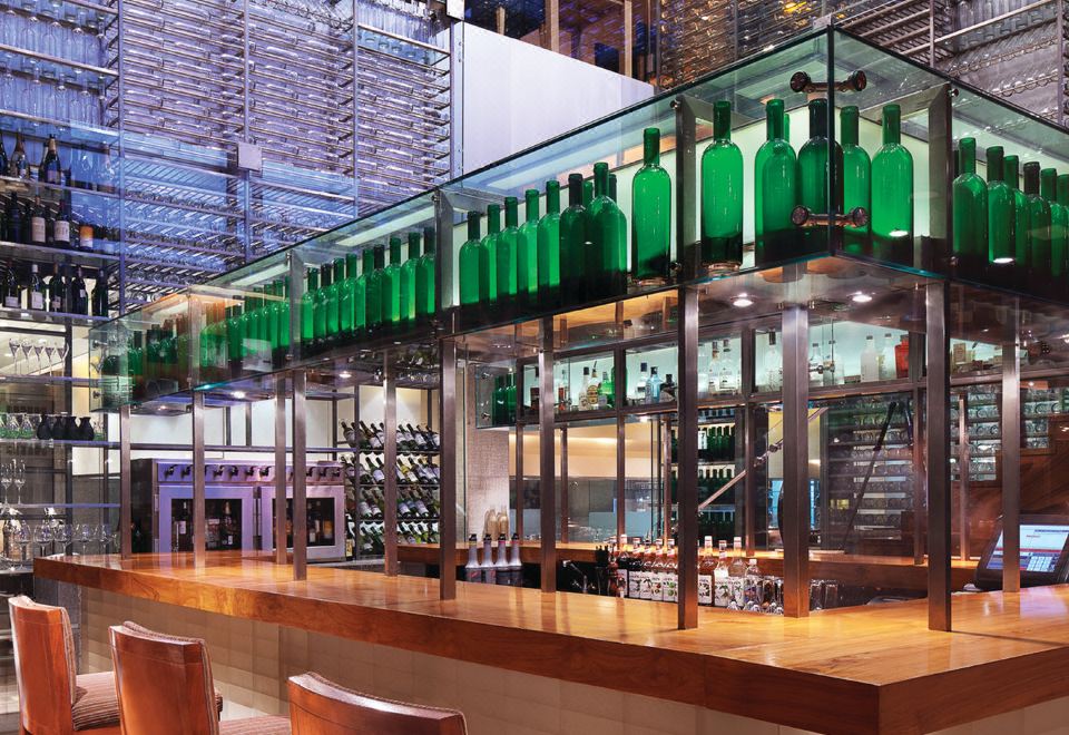 포시즌스 뭄바이 수영장