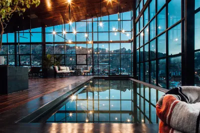 Atix Hotel Các khách sạn gần Club de Golf