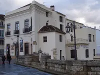 Hotel Don Miguel Các khách sạn gần Đấu trường bò tót