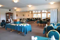 Hotel Falken Hotels in Lem
