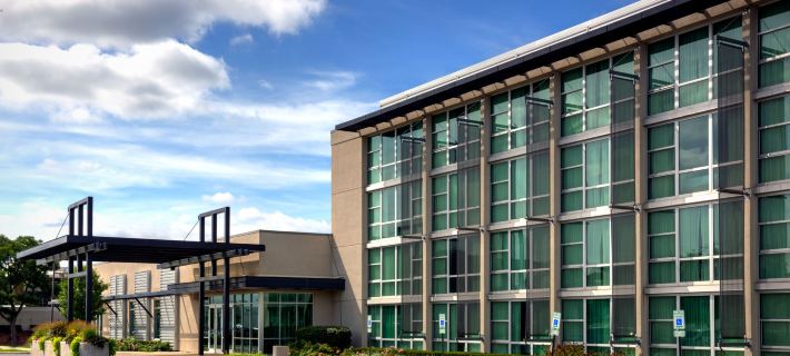 Crowne Plaza LOMBARD DOWNERS GROVE by IHG Hotele w: DuPage County