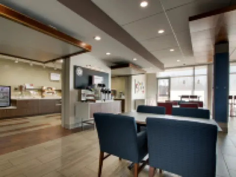 Holiday Inn Express & Suites MOUNT VERNON by IHG Hotels in Mount Vernon