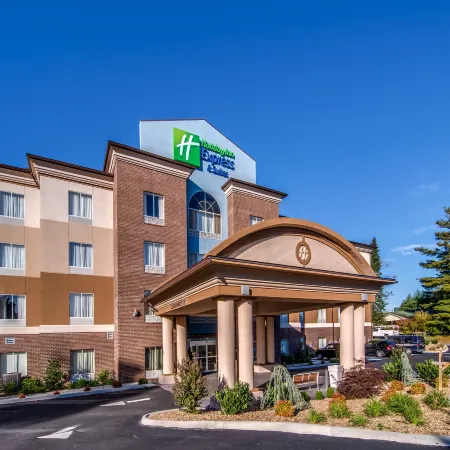 Holiday Inn Express & Suites WYTHEVILLE by IHG