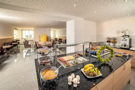 Hotel am Stadtrand Отели в г. Кёнген