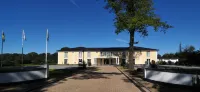 African Sky Hotel فنادق في Sogel