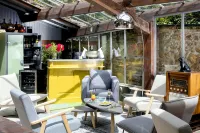 Contact Hôtels le Savigny & Spa Hotels in Saint-Julien