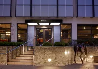 Hutton Hotel Hotels in 