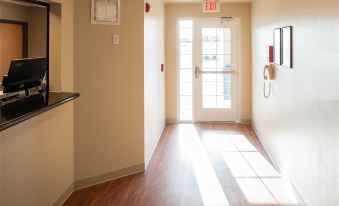 WoodSpring Suites Kalamazoo