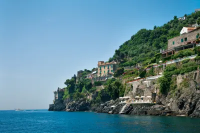 Palazzo Avino Convento Frati Minori Conventuali S.Francesco附近的飯店