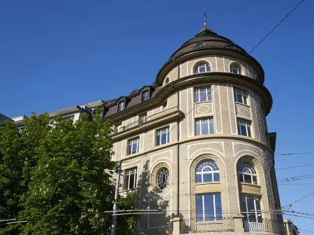 Hotel Anker Luzern Отели рядом с достопримечательностью «Hallenbad Allmend Luzern»