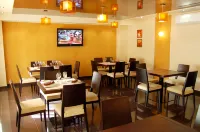 A-Hotel Liner Airport Ekaterinburg - プール