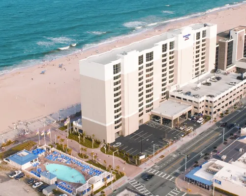 สปริงฮิลล์สวีทส์ บายแมริออท เวอร์จิเนียบีช โอเชียนฟรอนท์ โรงแรมในเวอร์จิเนียบีช