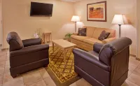 Candlewood Suites OLATHE - KANSAS CITY AREA by IHG - Haustierfreundliche