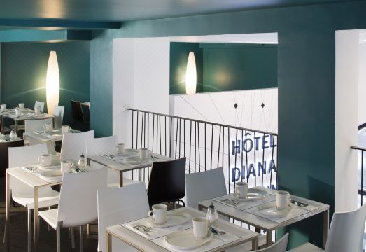 1. 호텔 디아나 도..