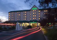 Divya Sutra Plaza and Conference Centre Calgary Airport Hoteles en 