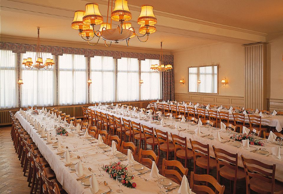 호텔 바이세스 크로이츠 객실 또는 로비 내부