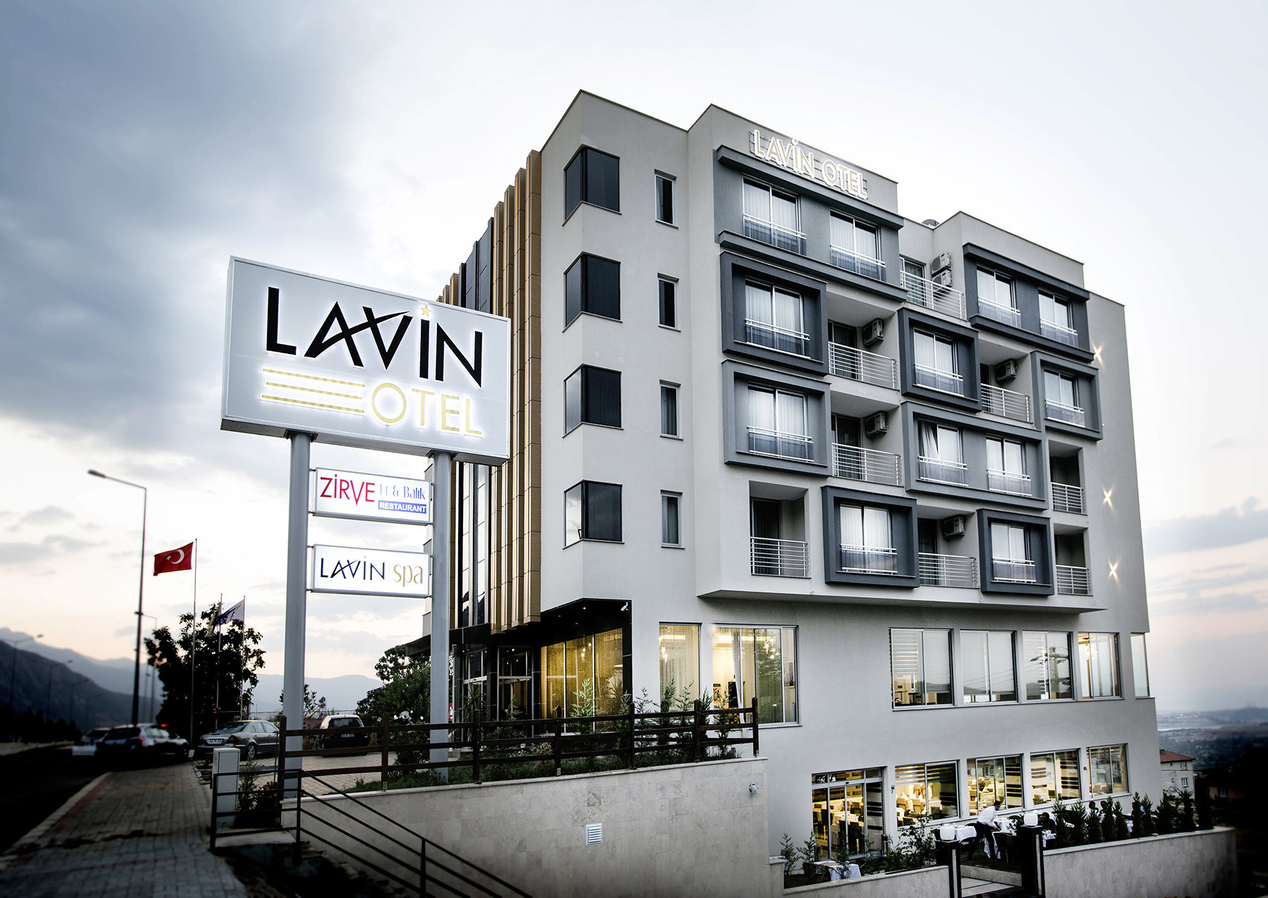 Lavin Hotel