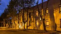 Hotel Italiano Hoteles cerca de Espacio Portugués, Museo de Colonia.