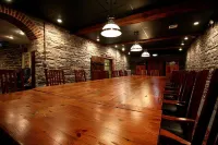 The Londonderry Inn Hotels in Mount Joy Township