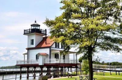 Inner Banks Inn