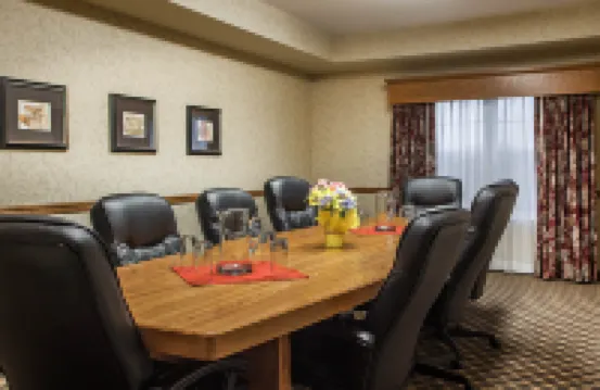 AmericInn by Wyndham Fulton Clinton Hotels in Whiteside County