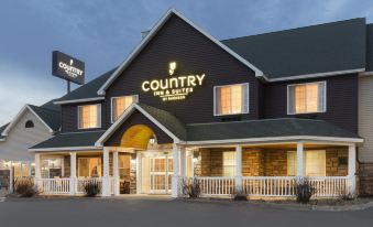 Country Inn & Suites by Radisson, Little Falls, MN