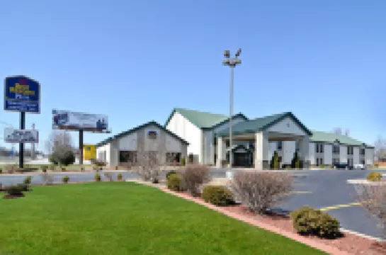 Best Western Plus Springfield Airport Inn